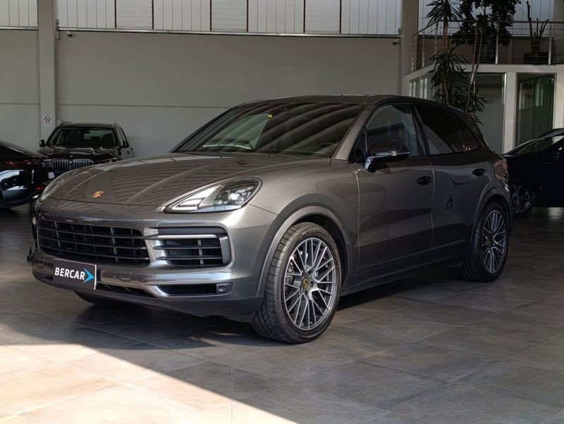 Porsche Cayenne 3.0 V6