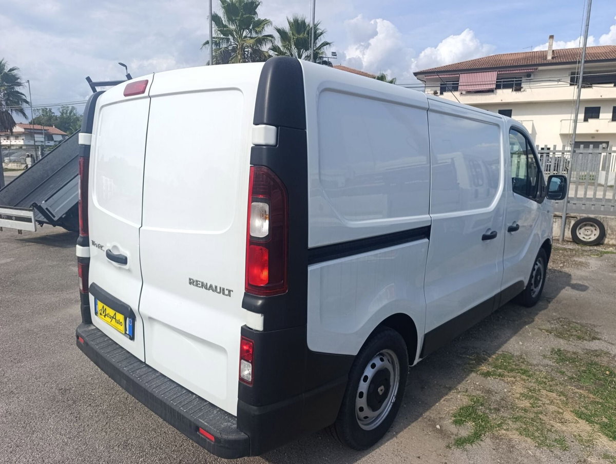 Renault Trafic Furgone T27 1.6 dCi 120CV PC-TN Furgone (3)