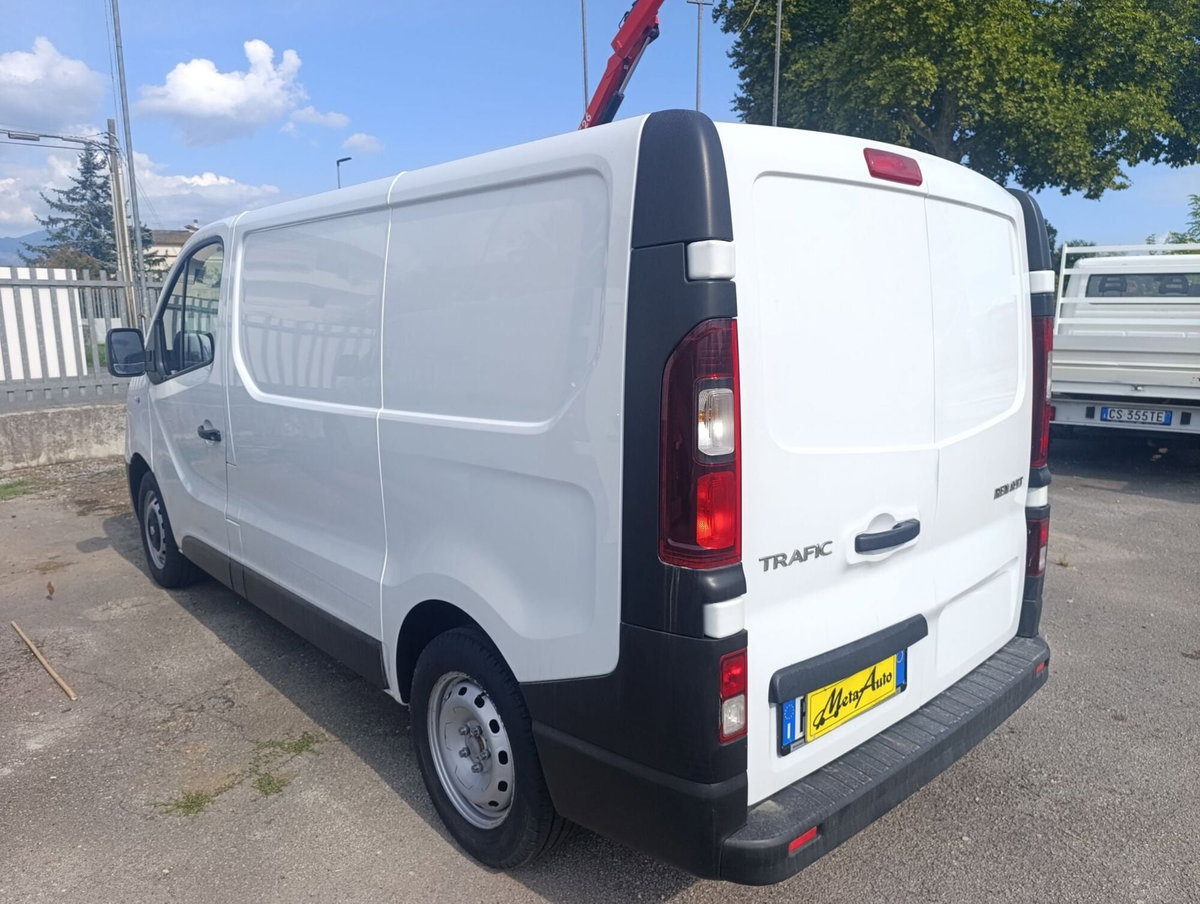Renault Trafic Furgone T27 1.6 dCi 120CV PC-TN Furgone (4)