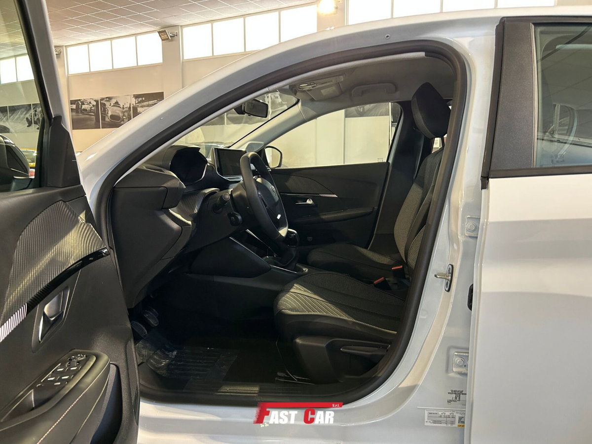 Peugeot 208 PureTech 100 Stop&Start 5 porte Allure (10)