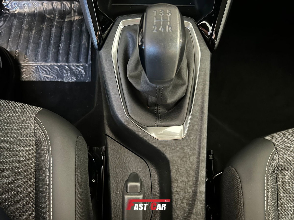 Peugeot 208 PureTech 100 Stop&Start 5 porte Allure (17)