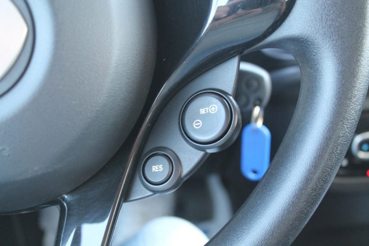 smart Fortwo 70 1.0 Youngster (11)
