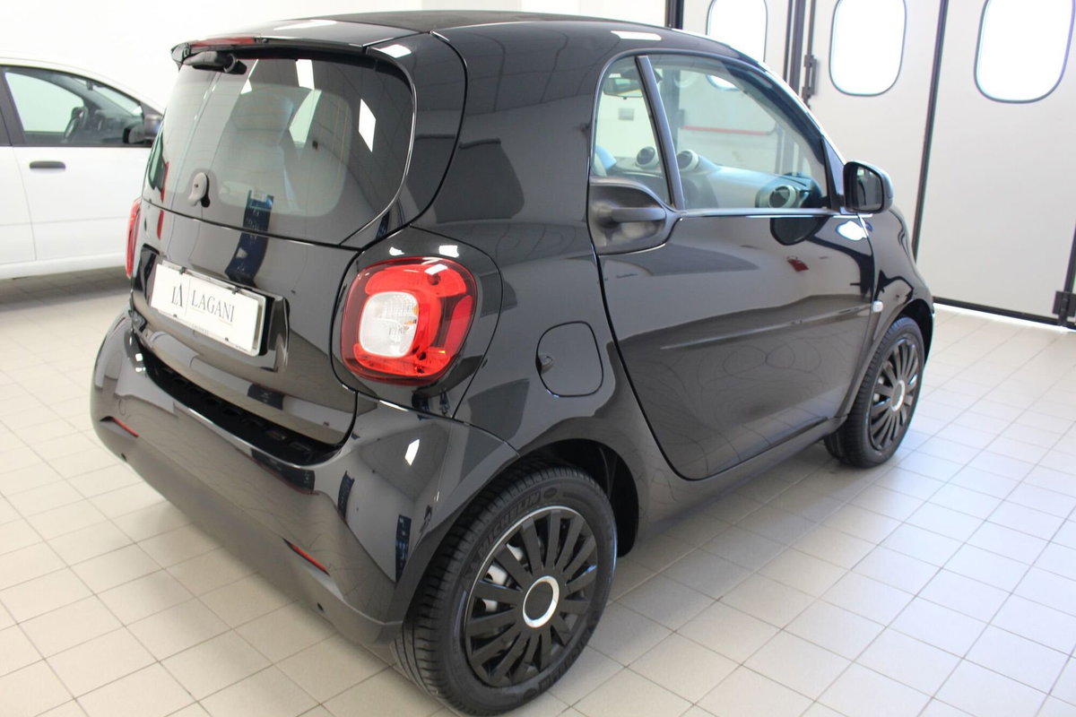 smart Fortwo 70 1.0 Youngster (4)