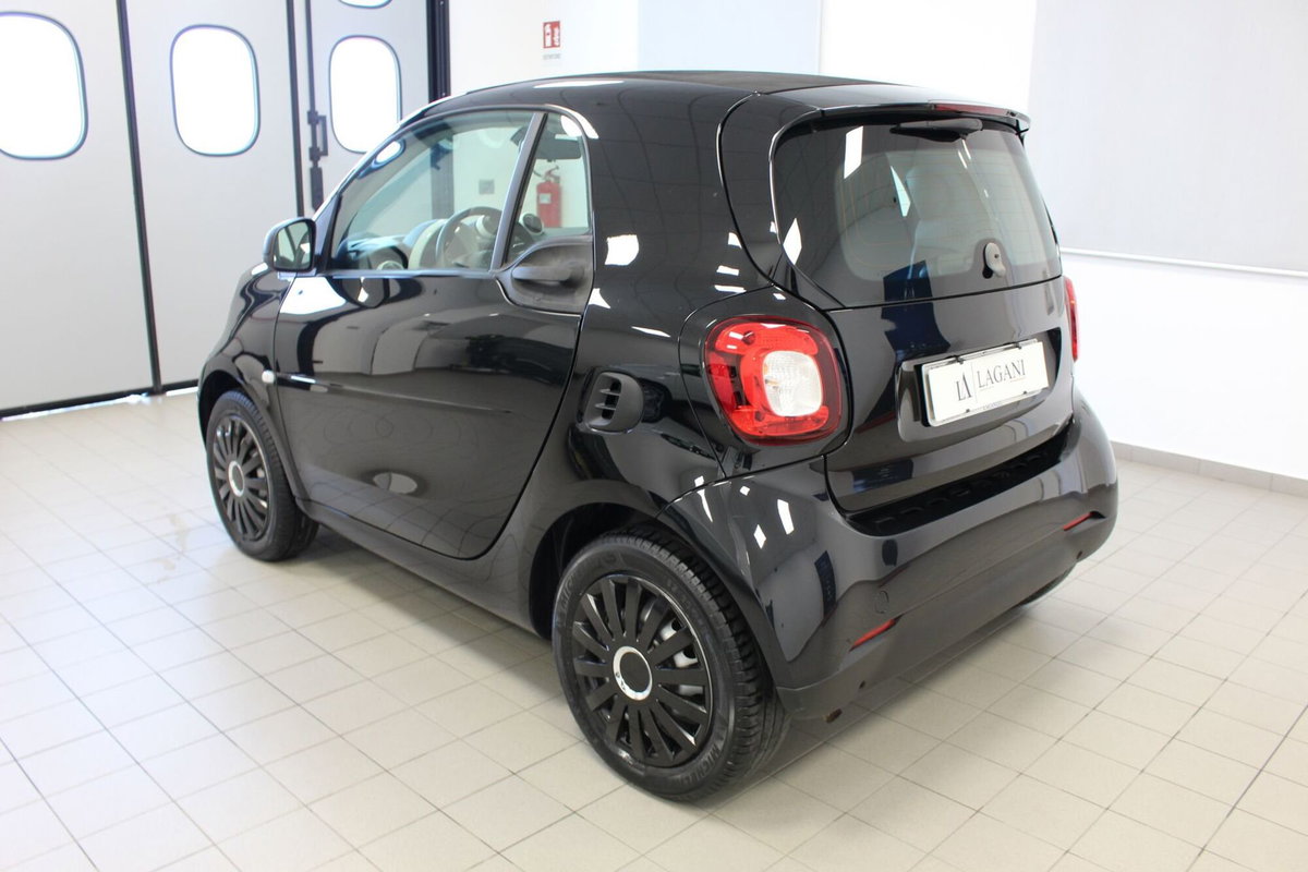 smart Fortwo 70 1.0 Youngster (6)