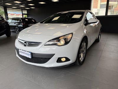 Opel Astra GTC 1.7 CDTI 110CV 3 porte Cosmo