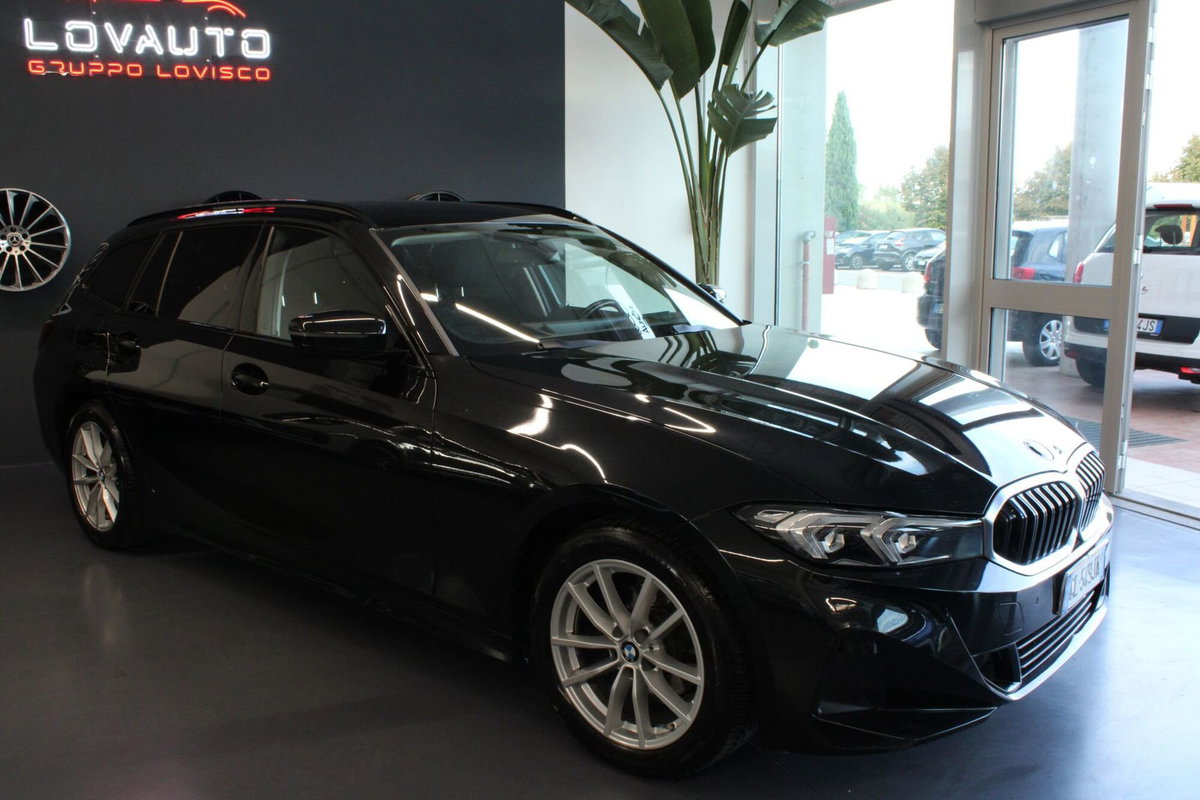 BMW Serie 3 Touring 318d 48V  Business Advantage (3)