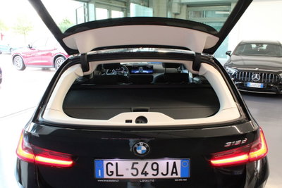 BMW Serie 3 Touring 318d 48V  Business Advantage (7)
