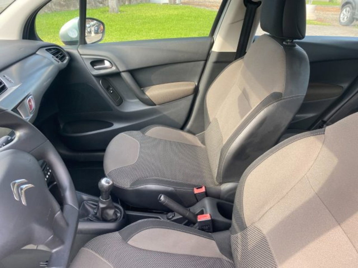 Citroen C3 1.4 HDi 70CV Exclusive (7)
