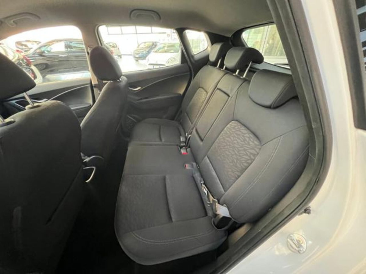 Hyundai ix20 1.4 90 CV Econext Classic (8)