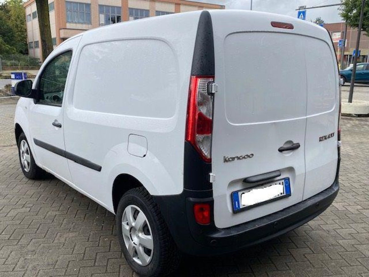 Renault Kangoo 1.5 dCi 75CV F.AP. 4p. Express Ice (3)