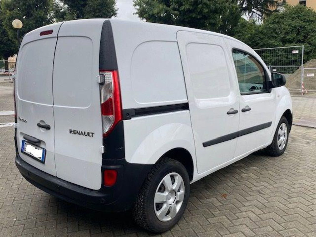 Renault Kangoo 1.5 dCi 75CV F.AP. 4p. Express Ice (4)