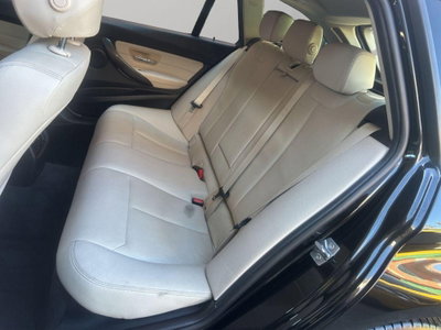 BMW Serie 3 Touring 320d  Msport (11)