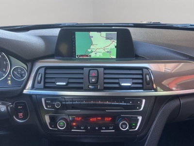BMW Serie 3 Touring 320d  Msport (15)