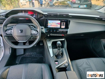 Peugeot 308 1.2 puretech t Allure s&s 130cv (12)