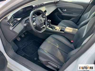 Peugeot 308 1.2 puretech t Allure s&s 130cv (7)