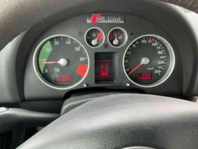 Audi TT Coupé 1.8 T 20V 179 CV cat (3)