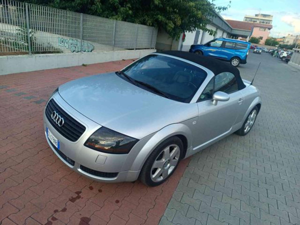 Audi TT Cabrio 1.8 T 20V 179 CV cat quattro (3)