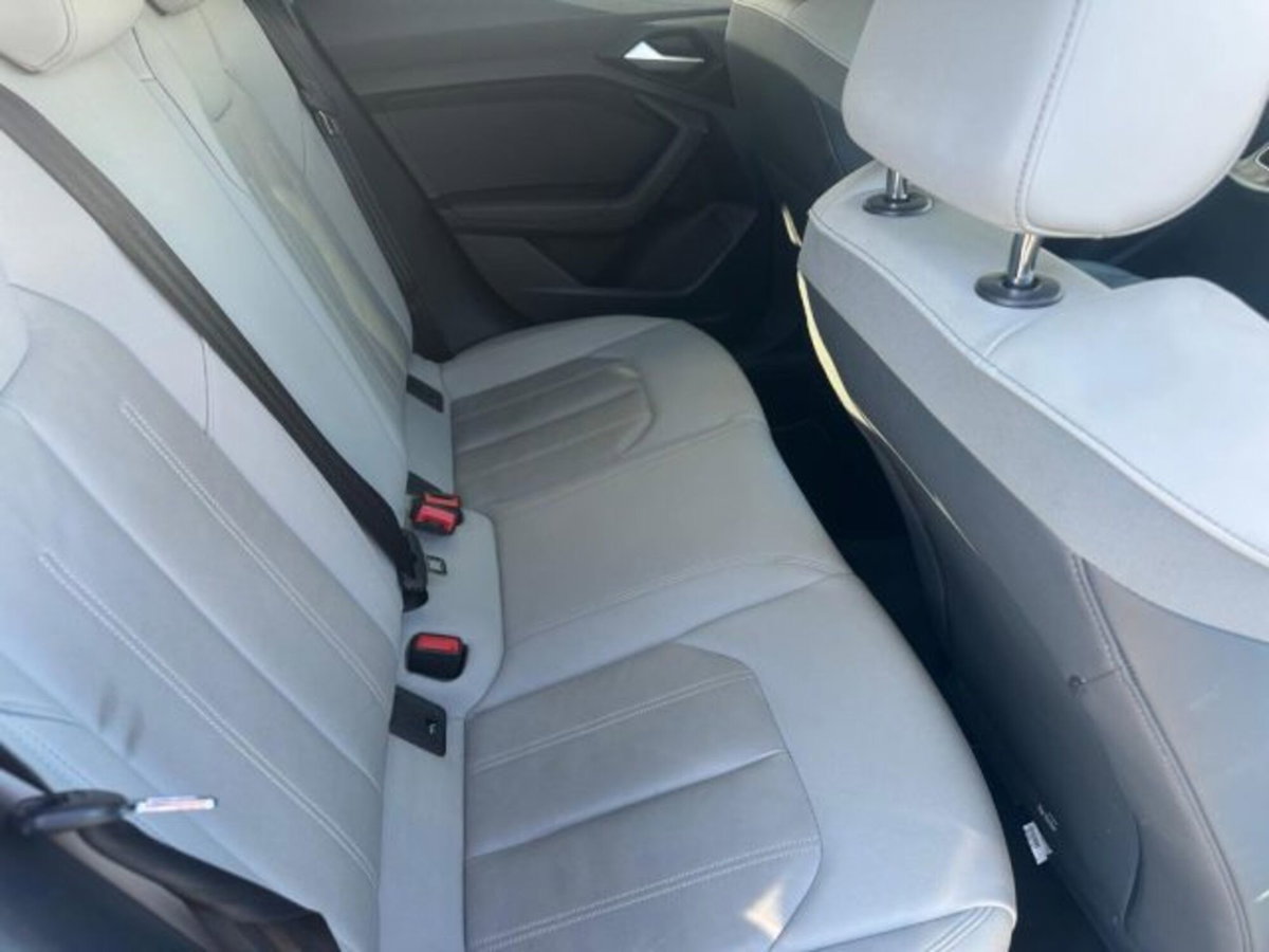 Audi A1 Sportback 40 TFSI S tronic S line edition (11)