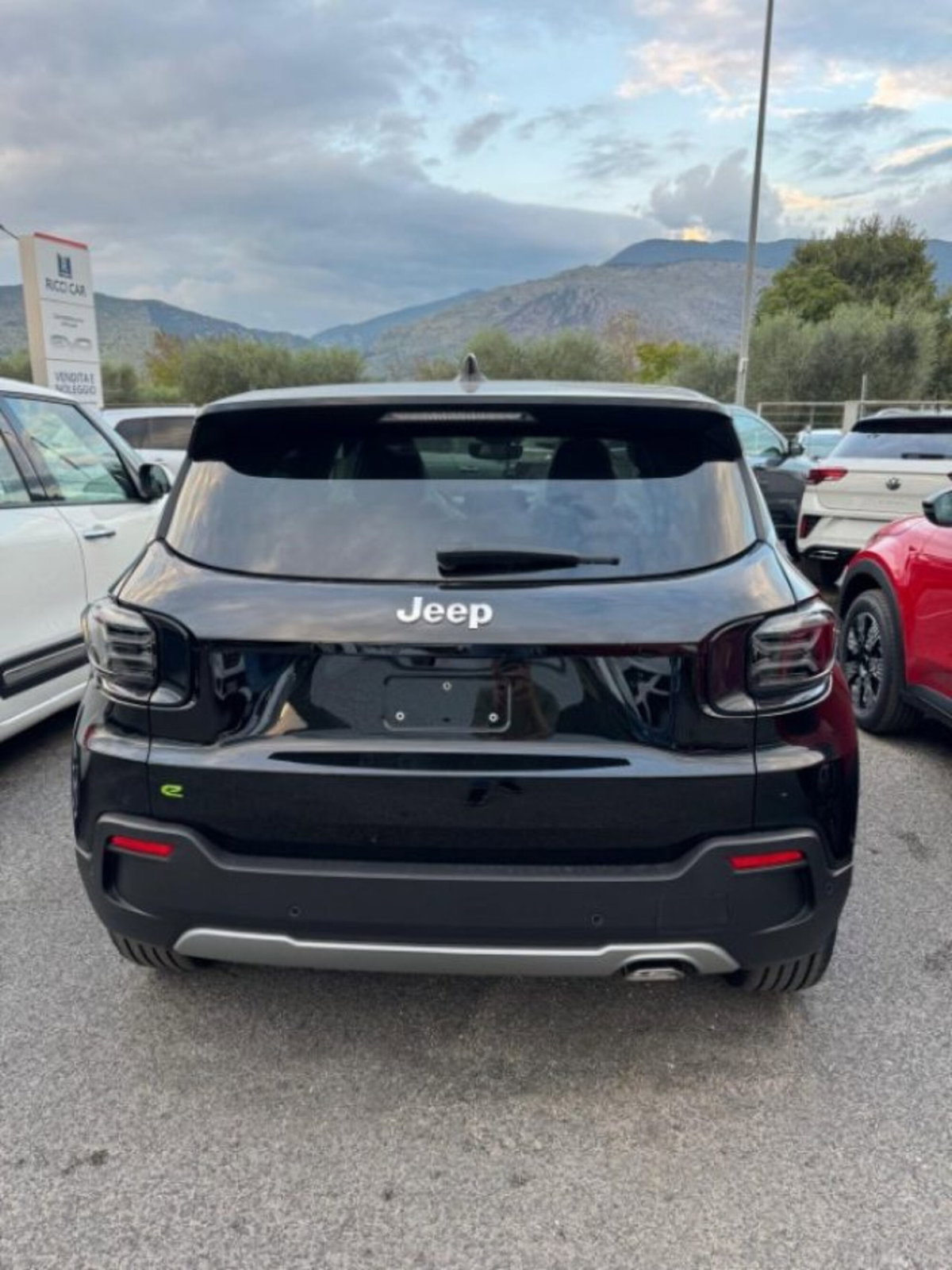 Jeep Avenger 1.2 turbo Summit fwd 100cv (4)