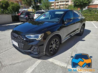 Audi Q3 Sportback 35 2.0 tdi Identity Black s-tronic usata