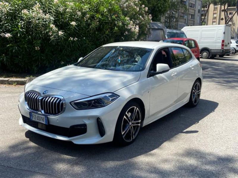 BMW Serie 1 116d 2.0 116CV cat 5 porte Attiva DPF