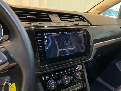 Volkswagen Touran 2.0 tdi Edition dsg (13)
