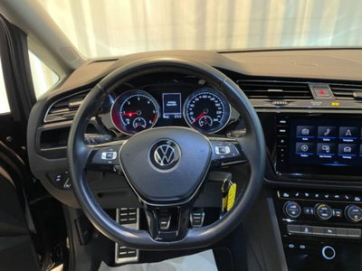 Volkswagen Touran 2.0 tdi Edition dsg (8)