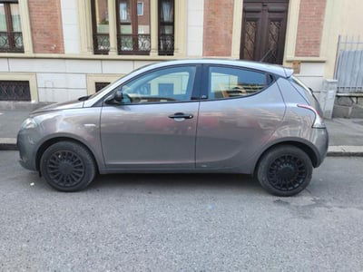 Lancia Ypsilon 1.2 69 CV 5 porte Elefantino usata