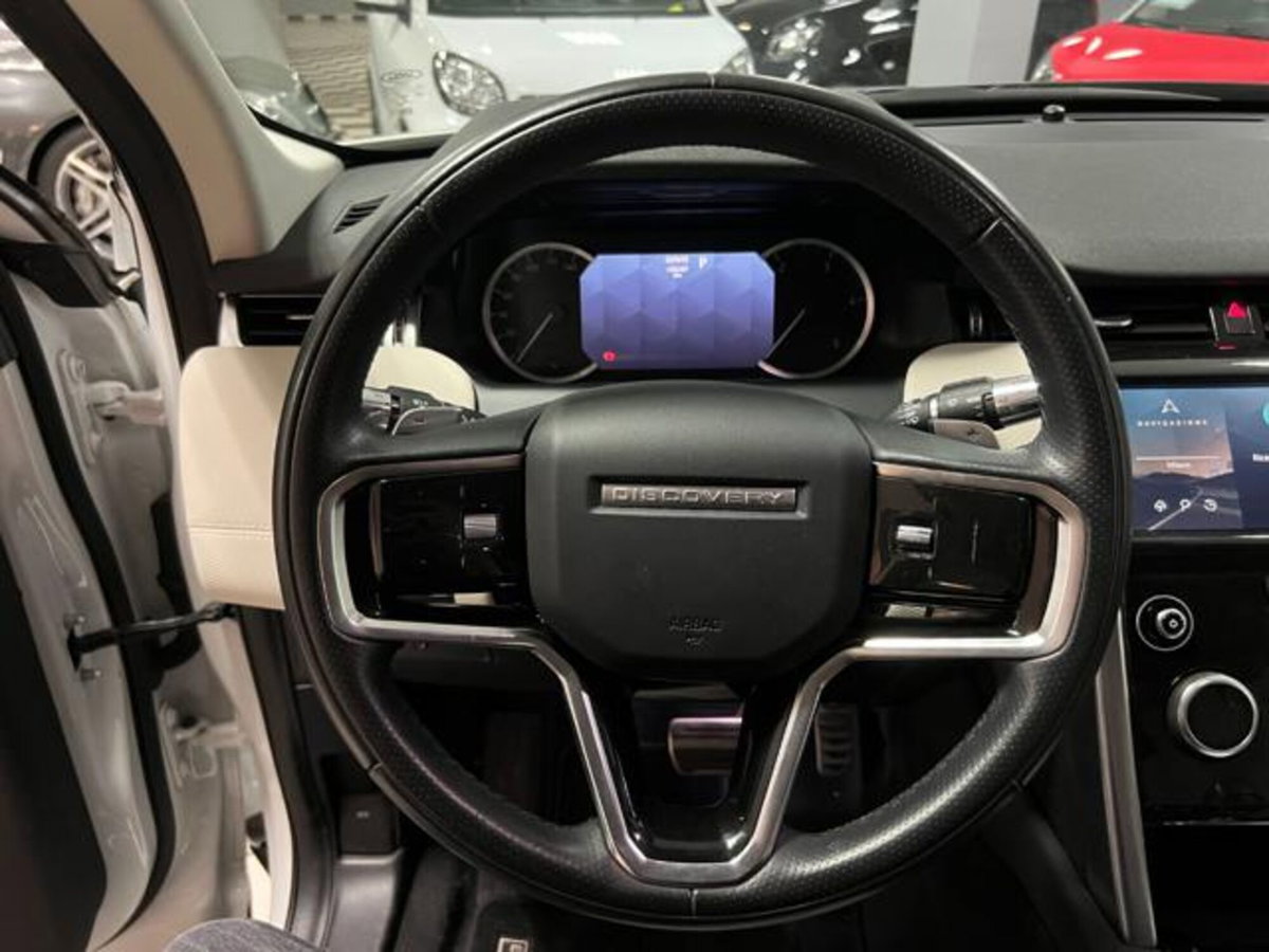 Land Rover Discovery Sport 2.0 TD4 204 CV AWD Auto R-Dynamic SE (11)