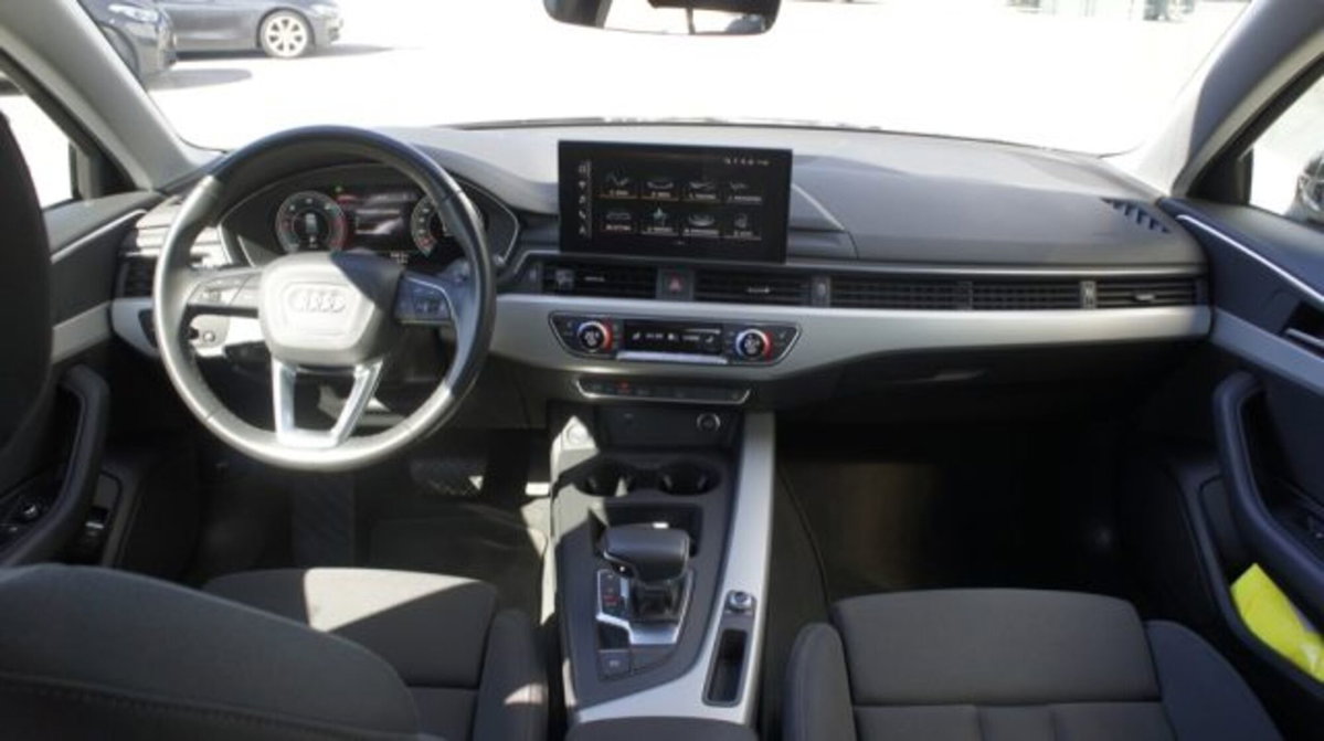Audi A4 Avant 40 TDI S tronic Business (12)