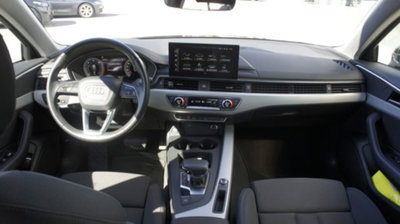 Audi A4 Avant 40 TDI S tronic Business (12)