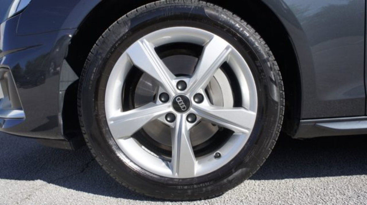Audi A4 Avant 40 TDI S tronic Business (8)