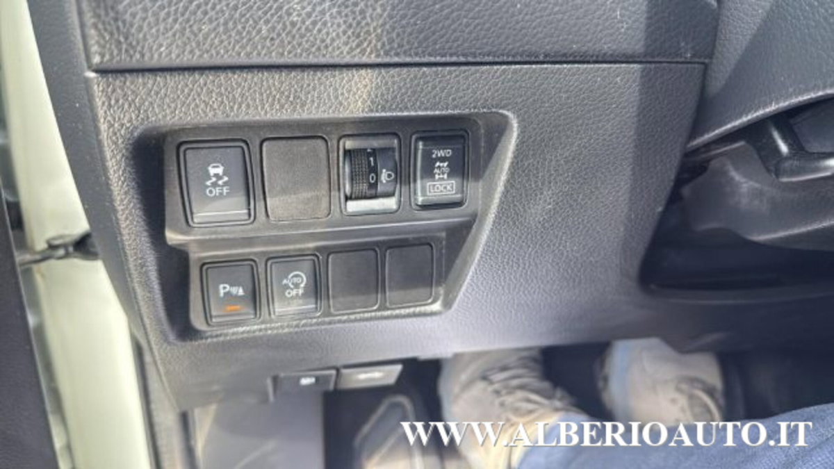 Nissan Qashqai 1.6 dCi 4WD Acenta (11)