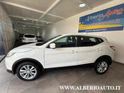 Nissan Qashqai 1.6 dCi 4WD Acenta (6)