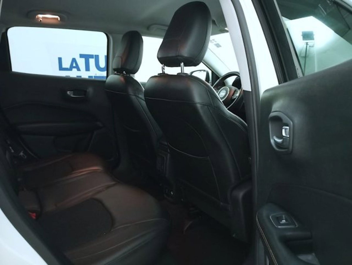 Jeep Compass 2.0 Multijet II 4WD Limited (13)