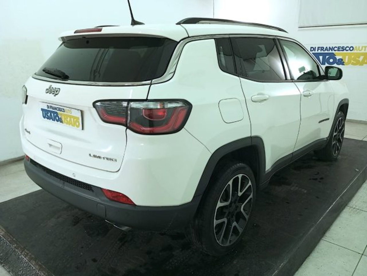 Jeep Compass 2.0 Multijet II 4WD Limited (4)