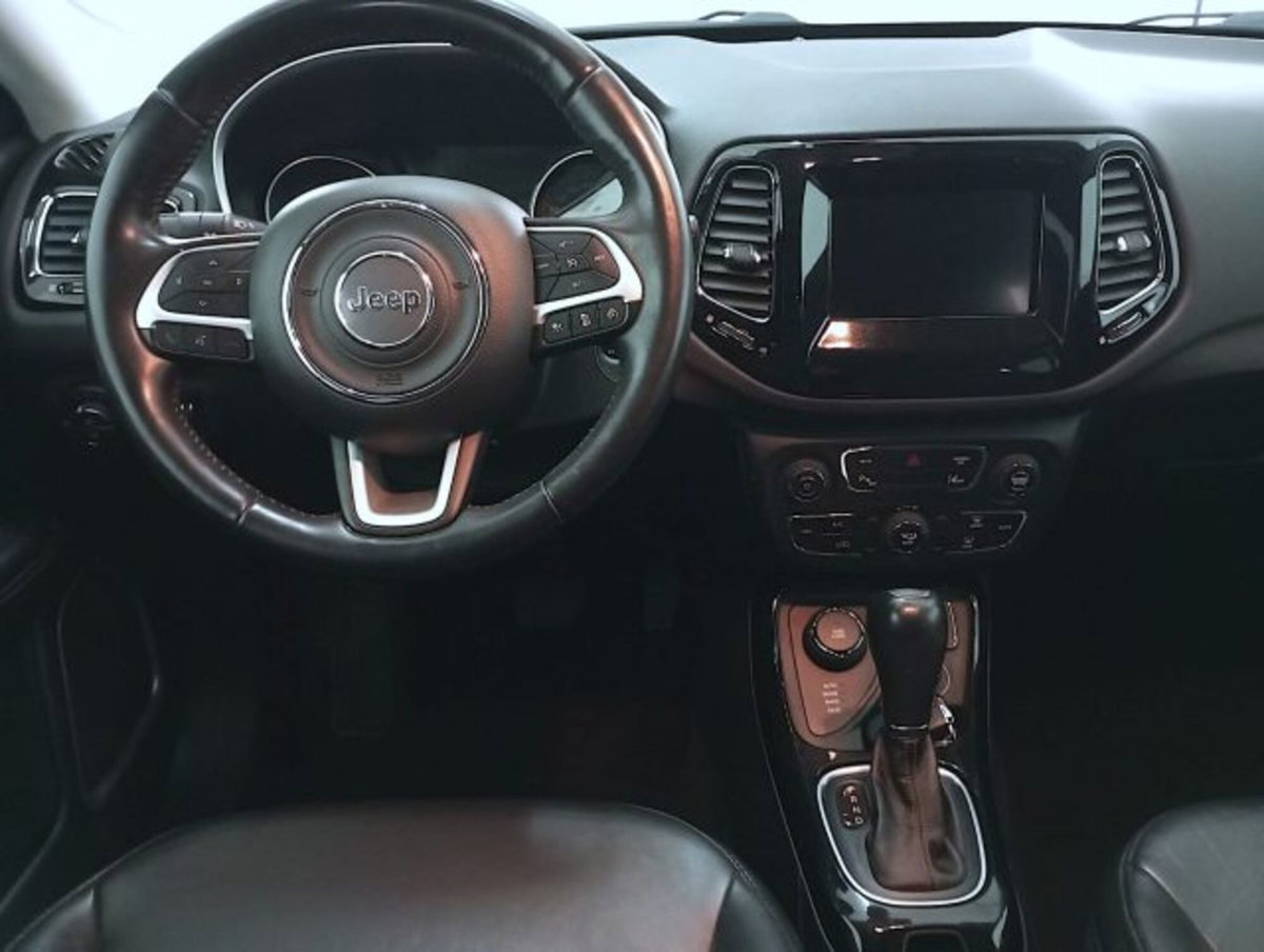 Jeep Compass 2.0 Multijet II 4WD Limited (9)