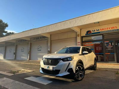 Peugeot 2008 BlueHDi 130 S&S EAT8 Allure Pack usata