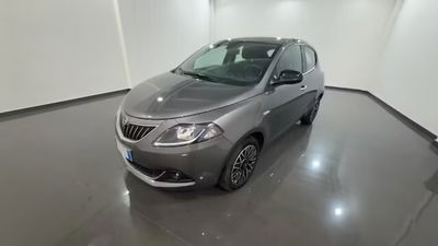 Lancia Ypsilon 1.0 FireFly 5 porte S&S Hybrid Gold Plus usata