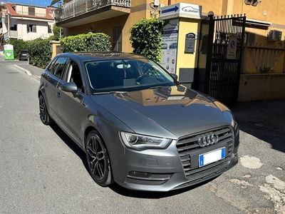 Audi A3 Sportback 1.6 TDI S tronic Young usata