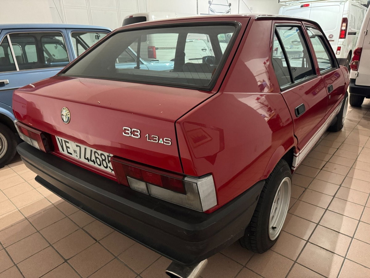 Alfa Romeo 33 1.3 S (2)