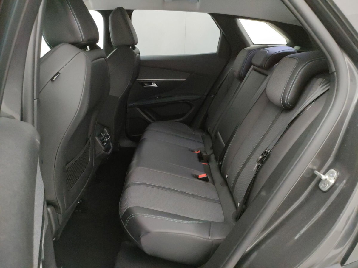 Peugeot 3008 PureTech Turbo 130 S&S Allure Pack (10)