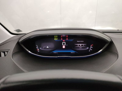 Peugeot 3008 PureTech Turbo 130 S&S Allure Pack (16)