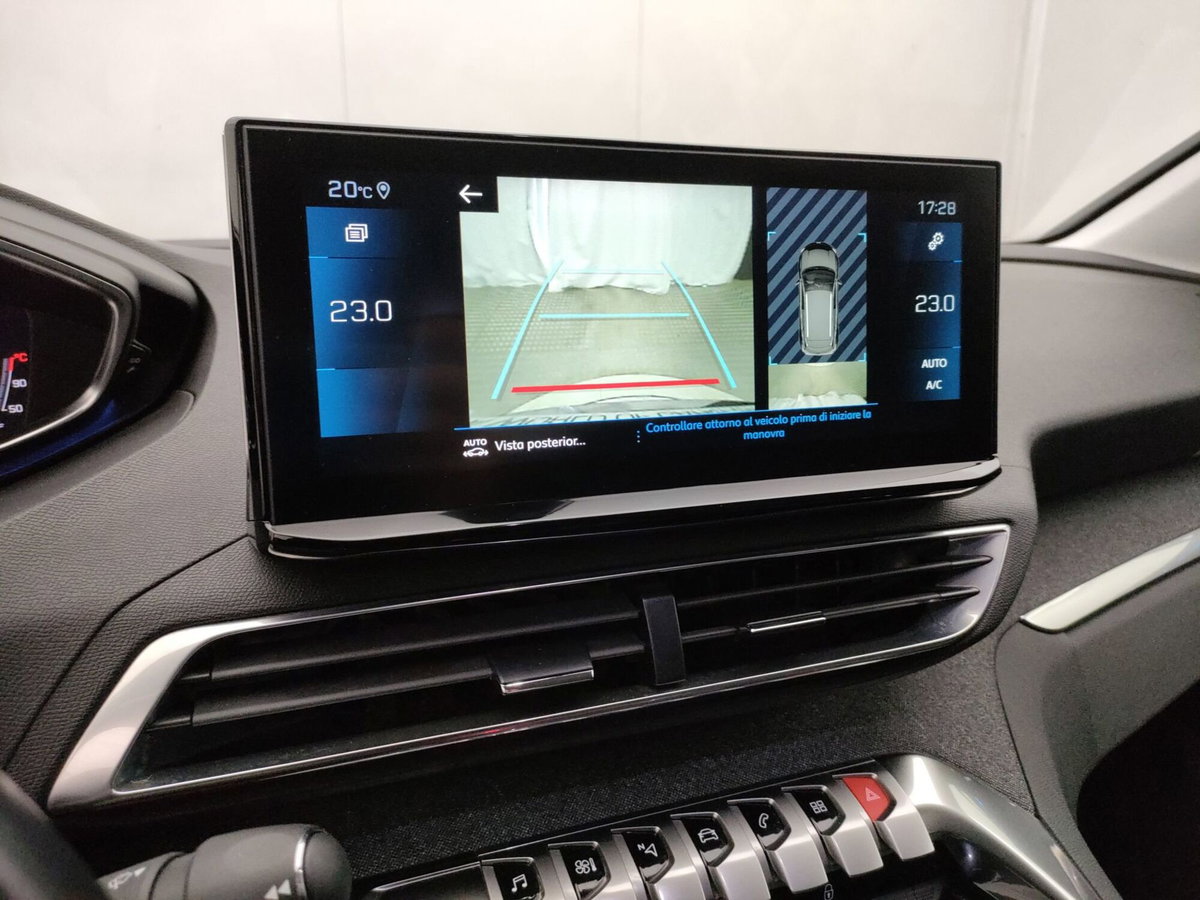 Peugeot 3008 PureTech Turbo 130 S&S Allure Pack (19)