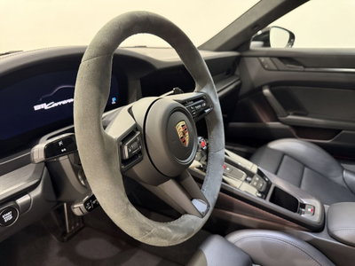 Porsche 911 Coupé 3.6 Carrera 4 GTS auto (20)