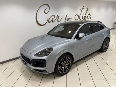 Porsche Cayenne Coupé 3.0 V6 E-Hybrid (6)