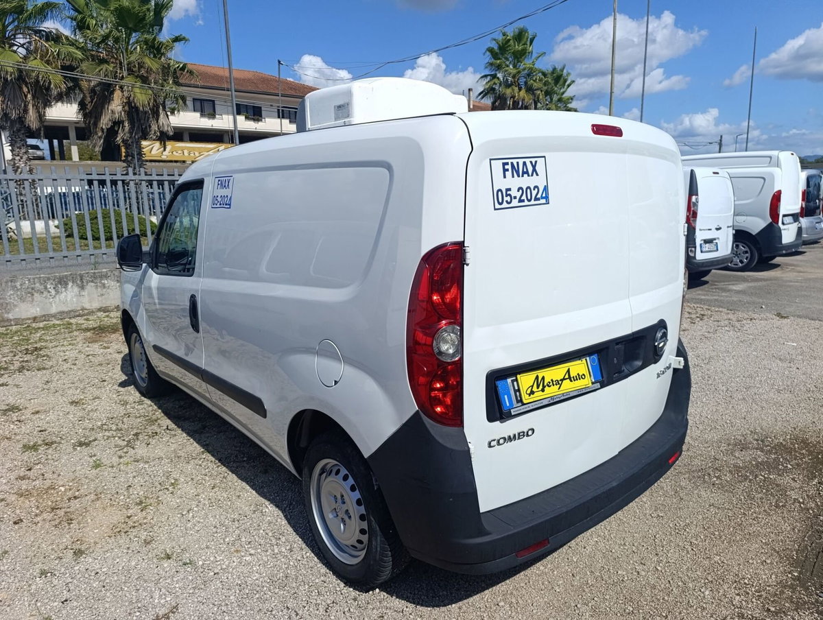 Opel Combo 1.6 CDTI 105CV PC-TN Van (750kg) (4)