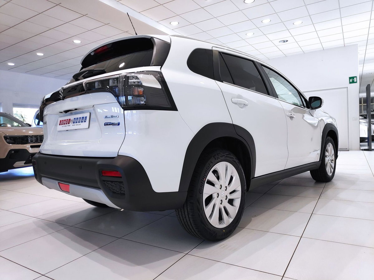 Suzuki S-Cross 1.4 Hybrid 4WD AllGrip A/T Starview (19)