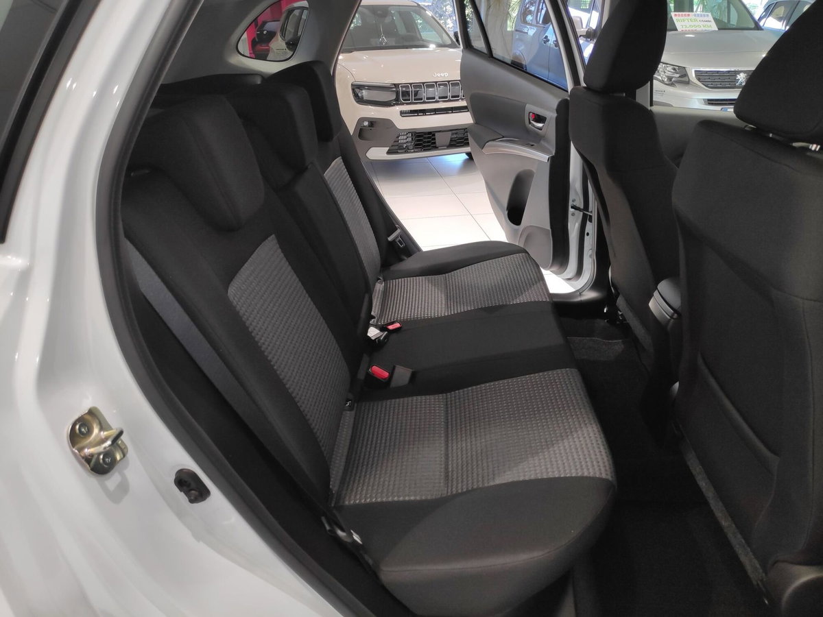 Suzuki S-Cross 1.4 Hybrid 4WD AllGrip A/T Starview (6)