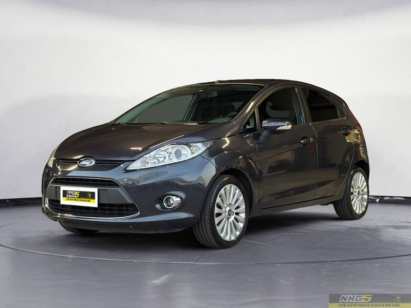 Ford Fiesta 1.4 TDCi 68CV 5 porte Titanium